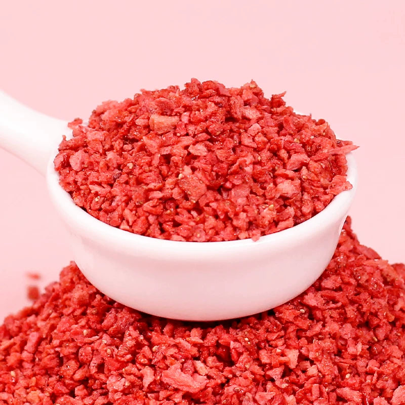 Premium Freeze Dried Strawberries Pieces 100% Natural & No Additives.